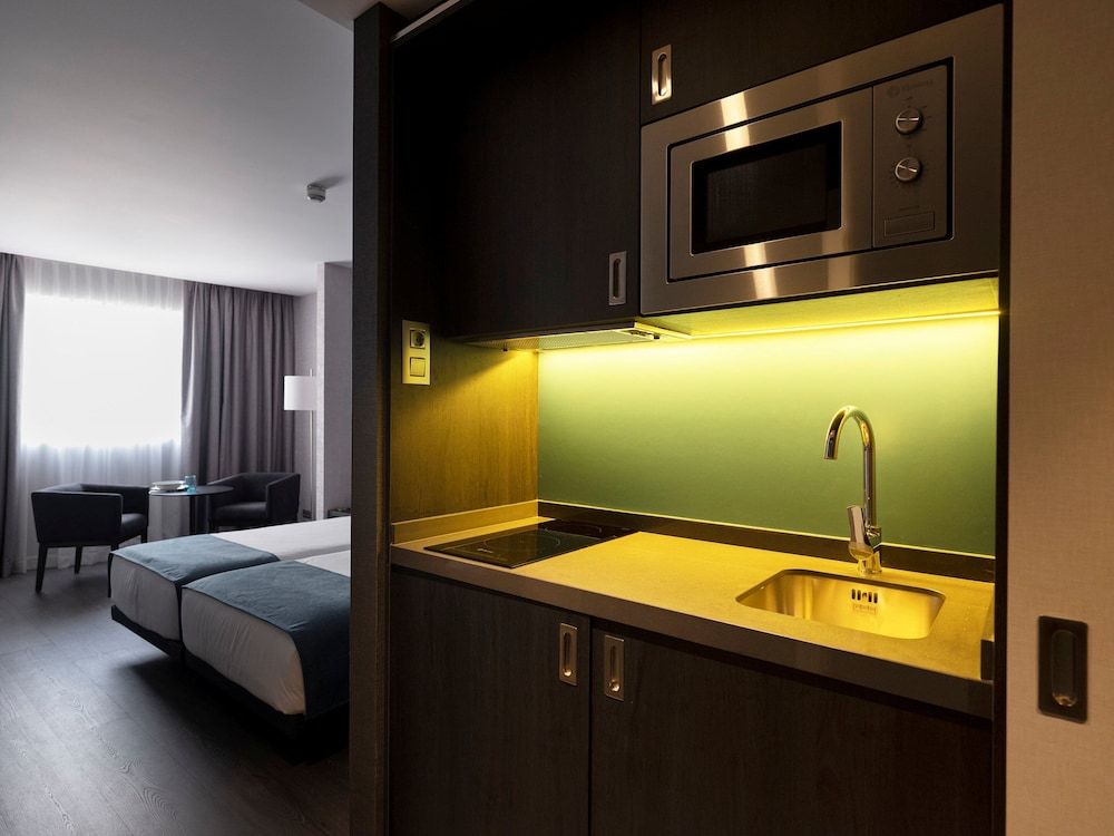 undefined HG City Suites Barcelona 9