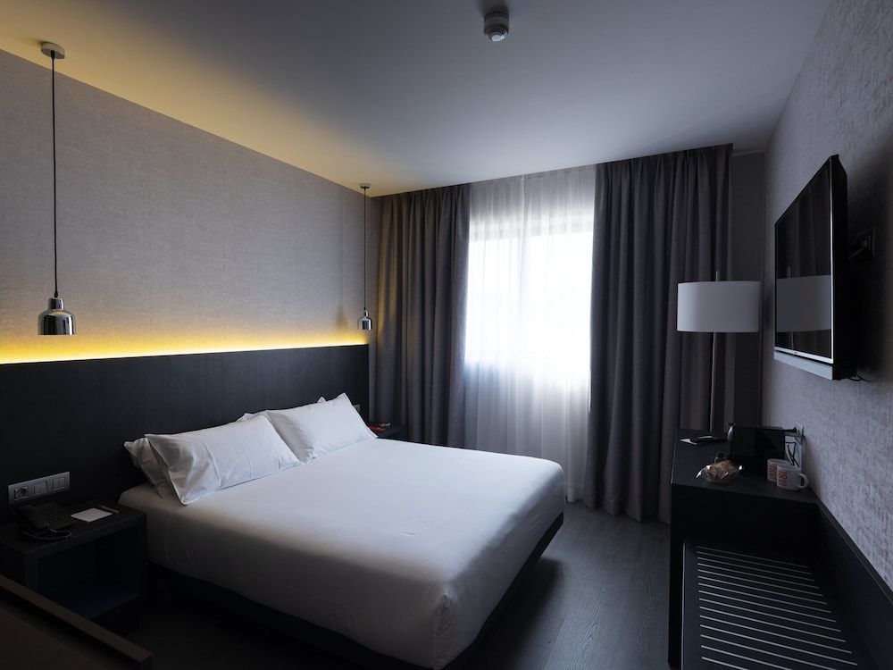 undefined HG City Suites Barcelona 2