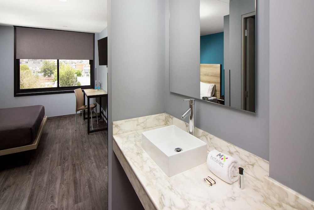 undefined Hotel MX lagunilla CDMX, Trademark Collection by Wyndham 10