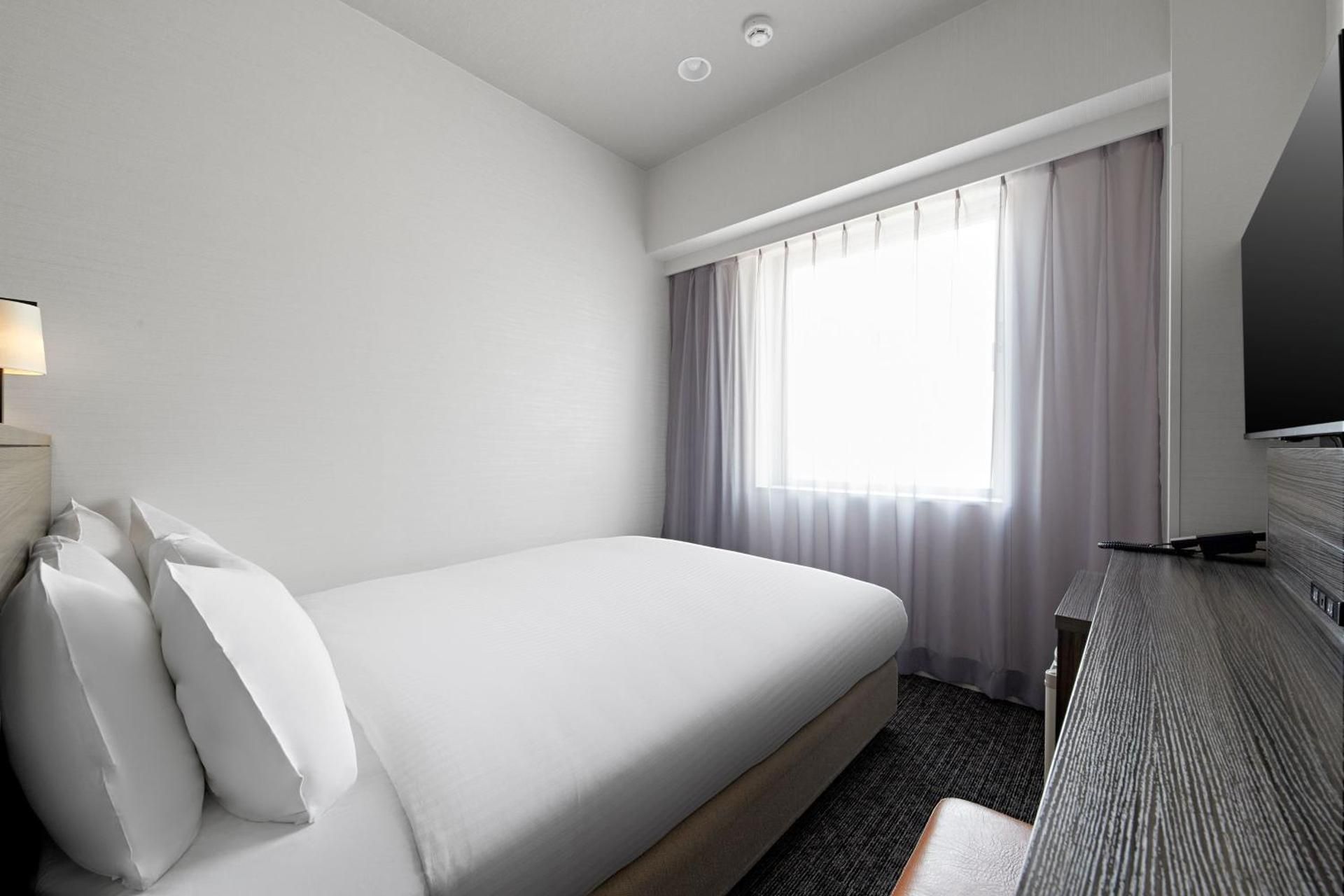 Sotetsu Fresa Inn Osaka Shinsaibashi Double Room 2