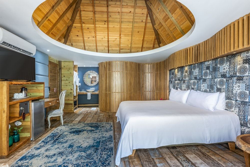 Hotel Isla del Encanto Grand Studio Suite 2