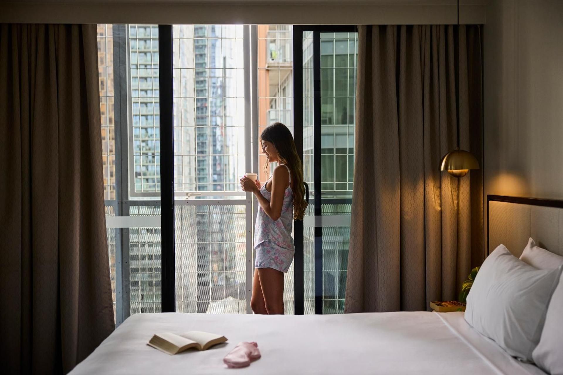 undefined Brady Hotels Jones Lane 9