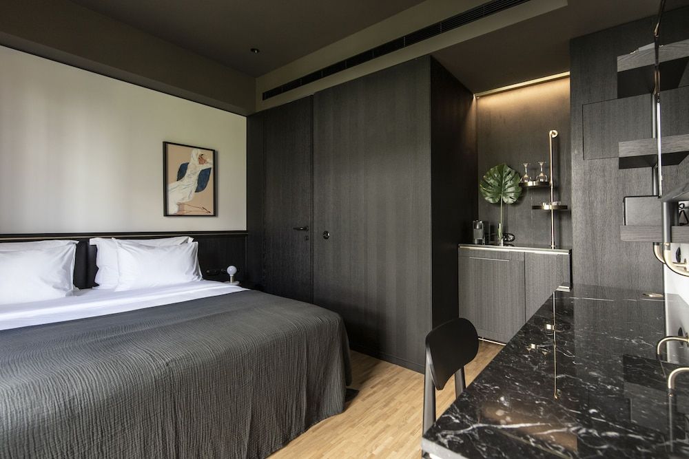 The Modernist Athens Superior Room, Balcony 3