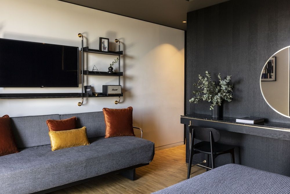 undefined The Modernist Athens 4