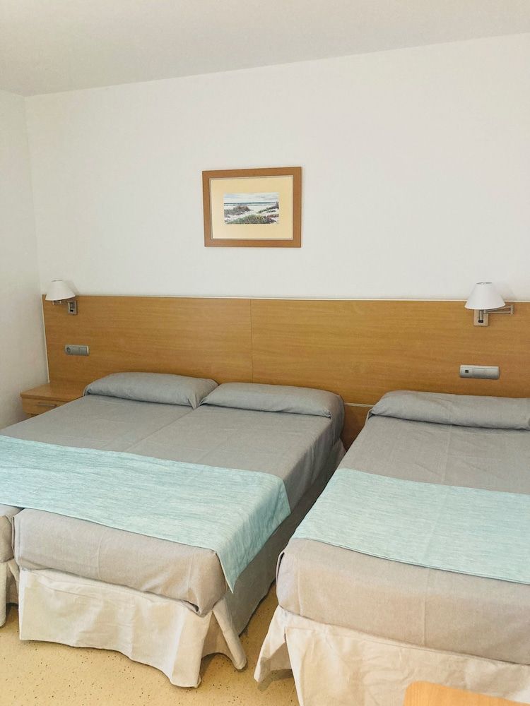 Hotel Vent de Mar Triple Room
