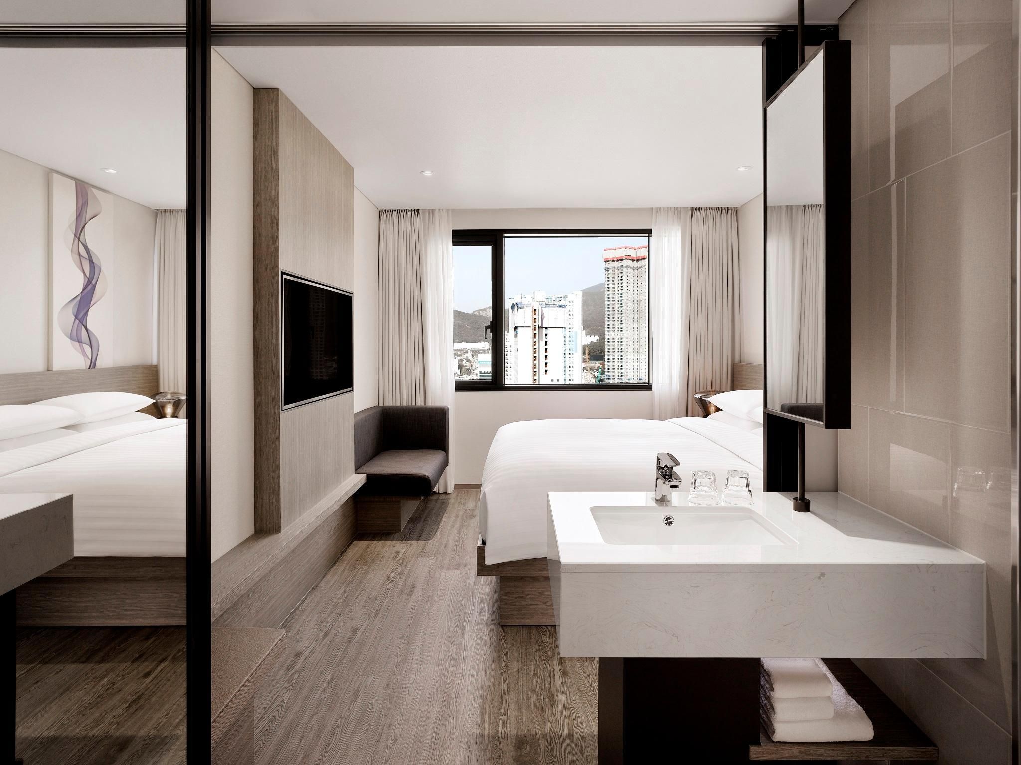 undefined Fairfield by Marriott Busan 6