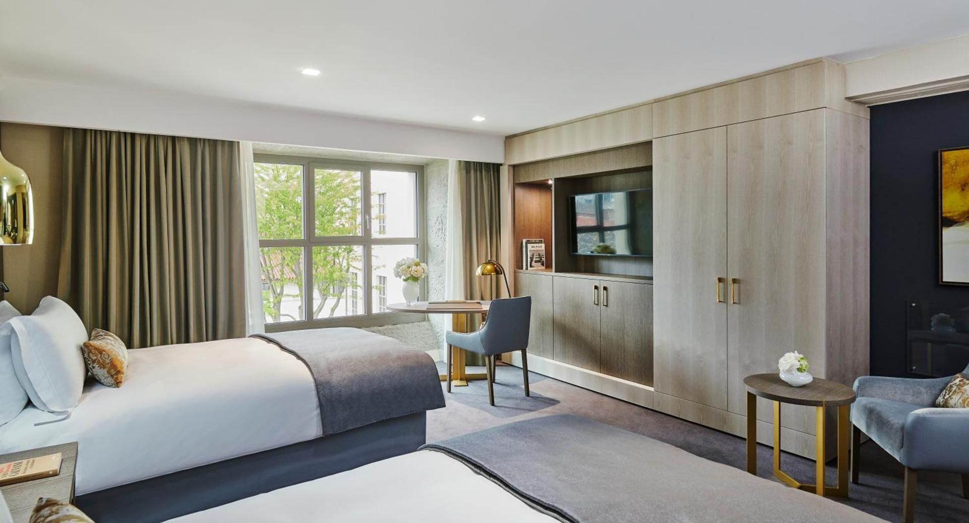 2 Twin Premium Garden View