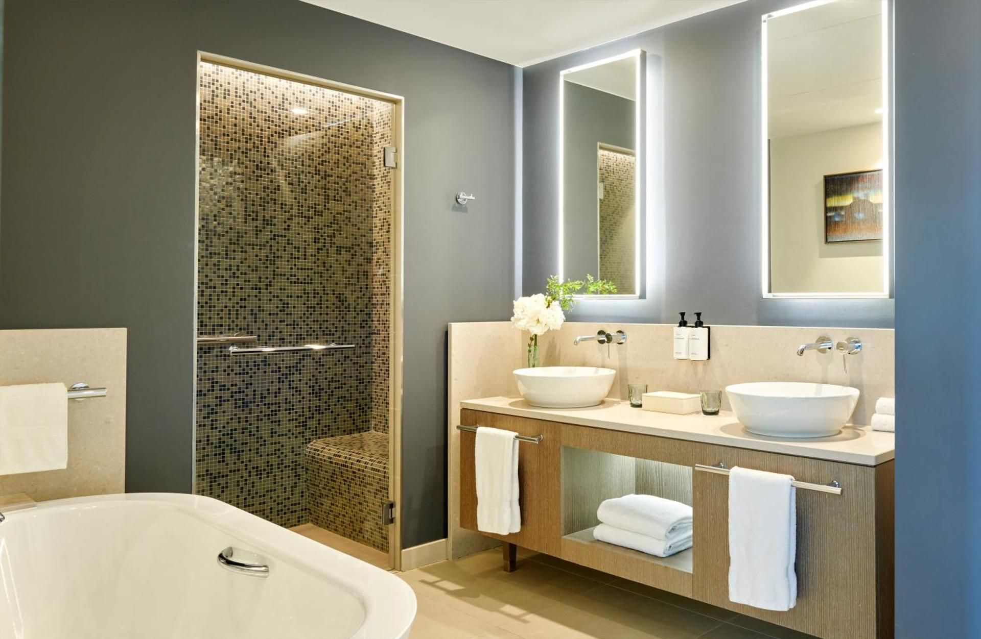 undefined Intercontinental Lyon Hotel Dieu By IHG 3