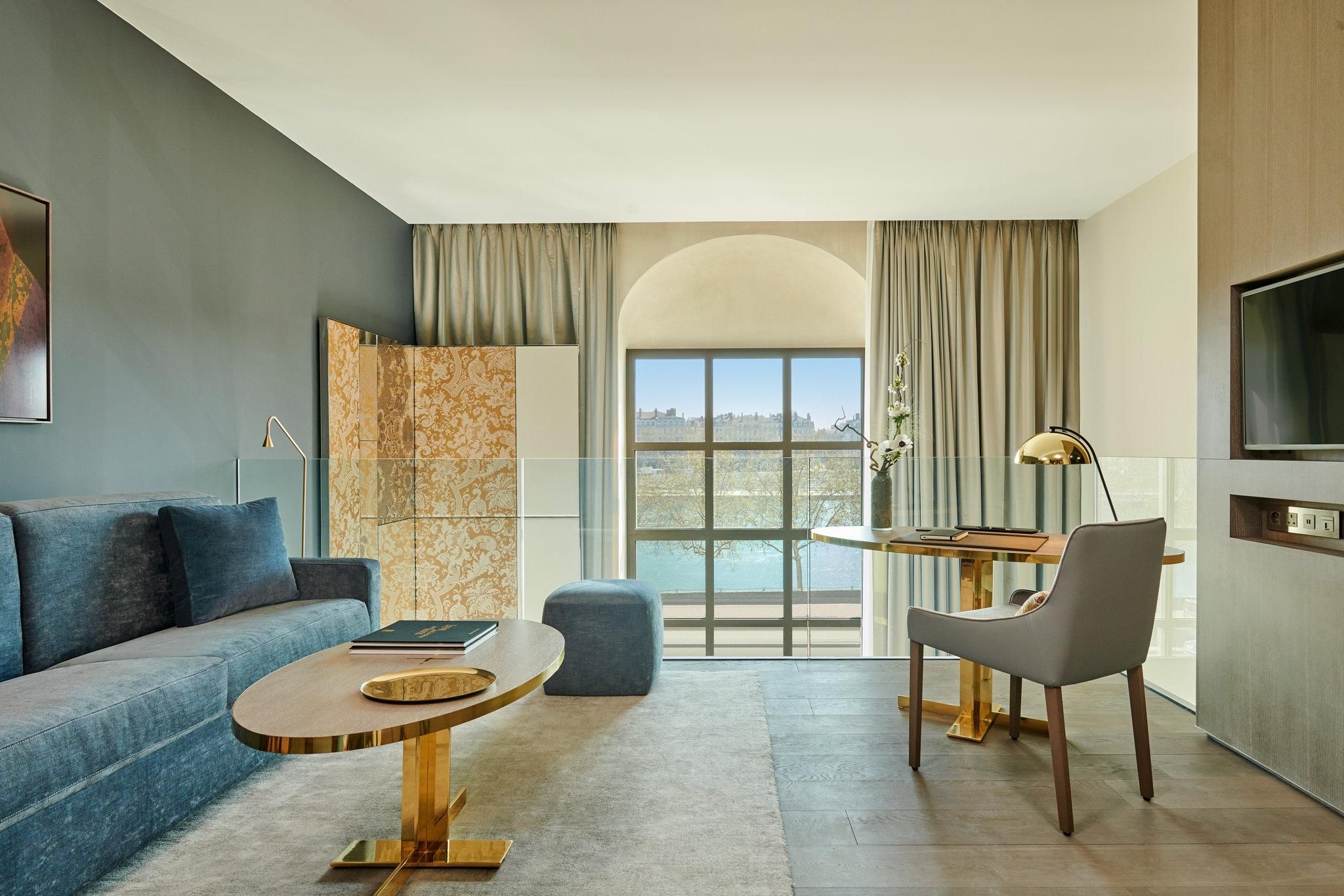 1 King Duplex Suite River View