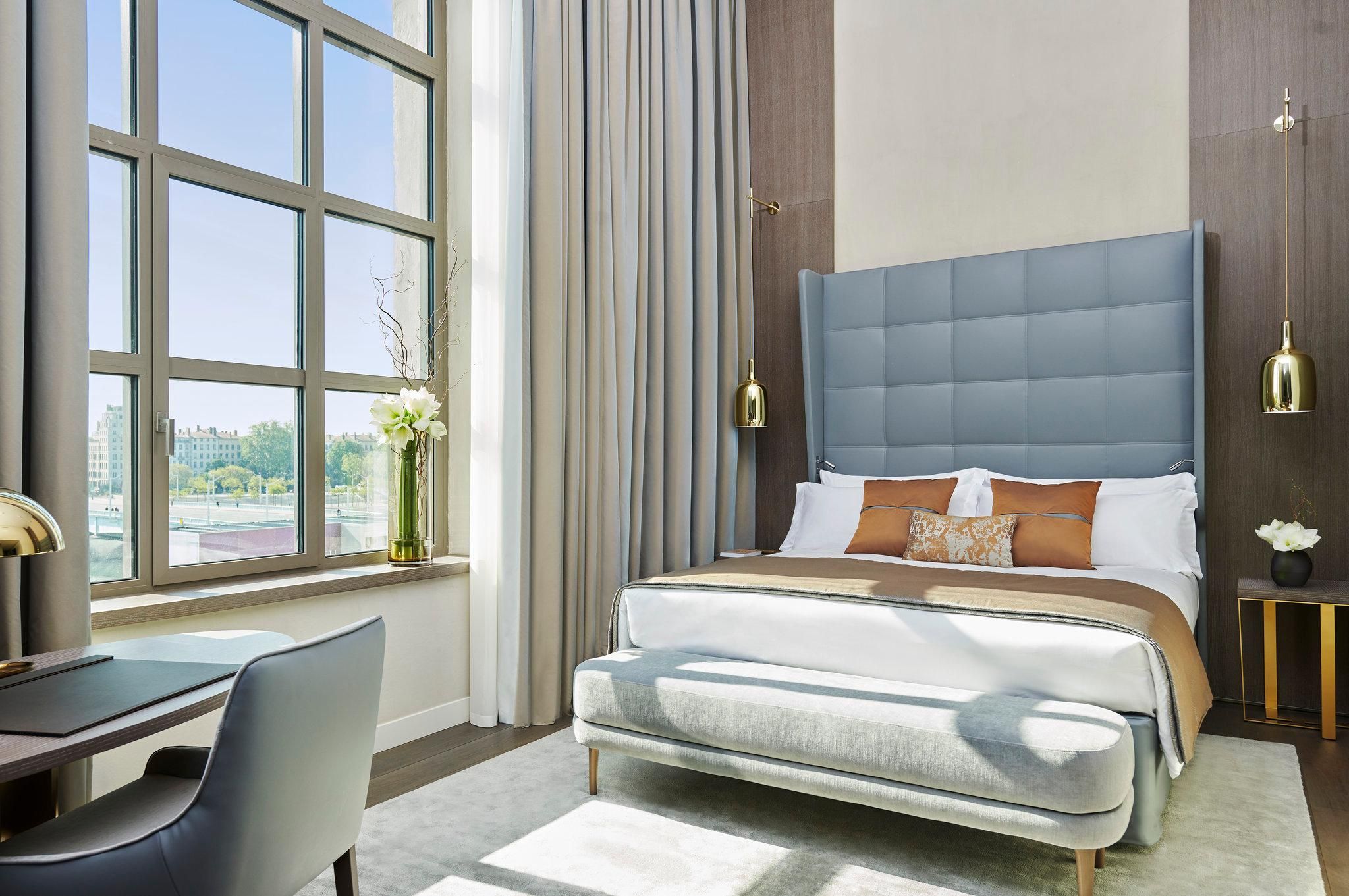 1 King Premium River View