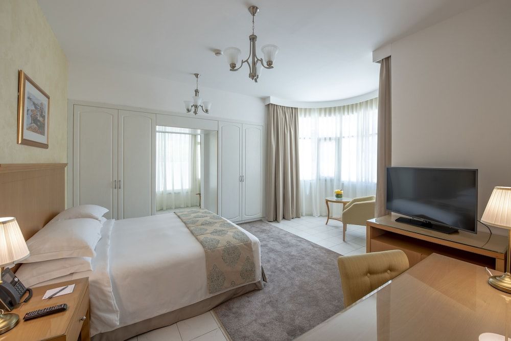 undefined Roda Al Murooj Residences 9