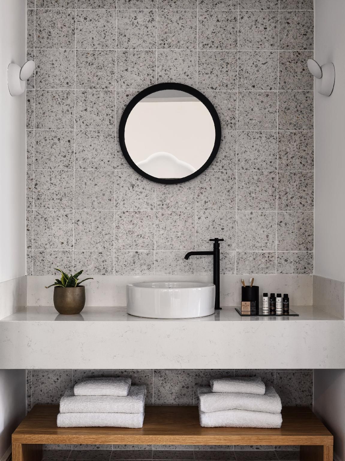 La Maltese Estate ESTATE MANSION DOUBLE 6