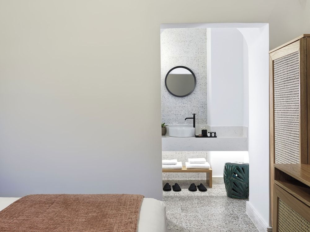 La Maltese Estate ESTATE MANSION DOUBLE 5