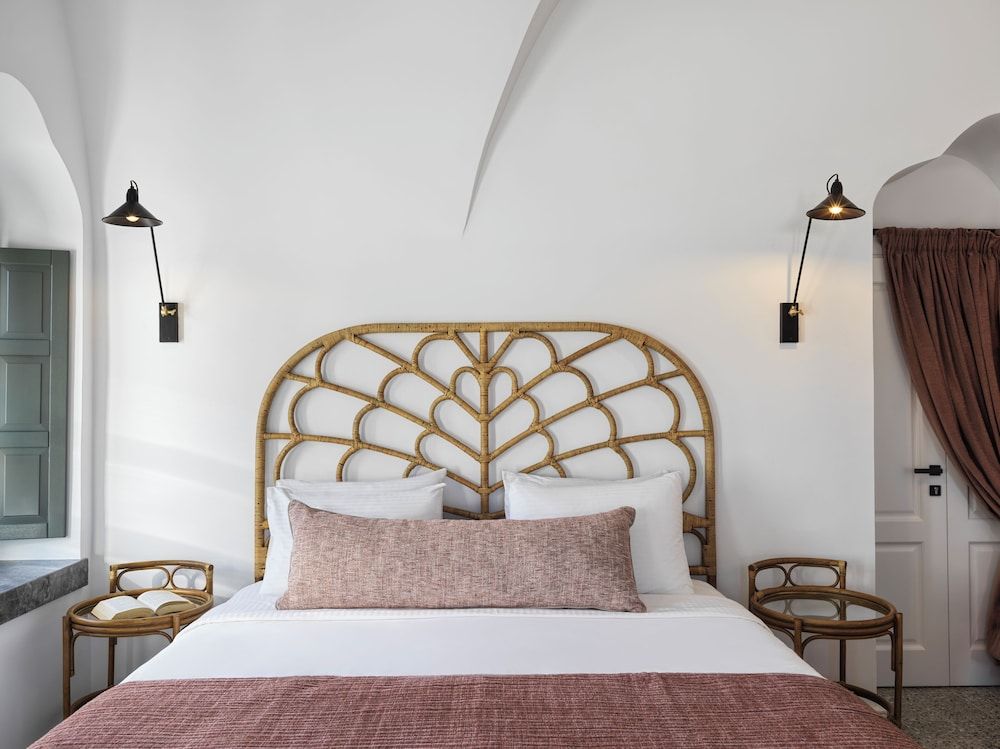 La Maltese Estate ESTATE MANSION DOUBLE