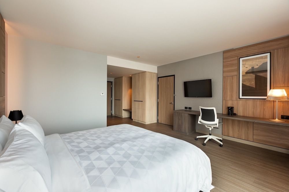 undefined Holiday Inn Lima Miraflores by IHG 9