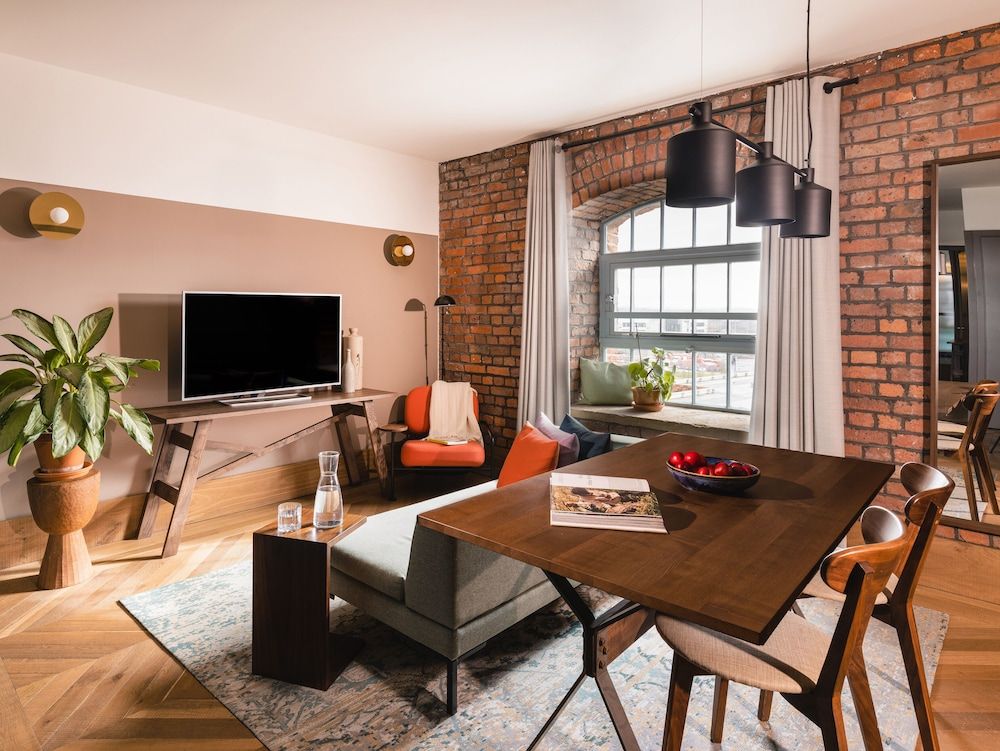 Native Manchester One Bedroom Apartment 9