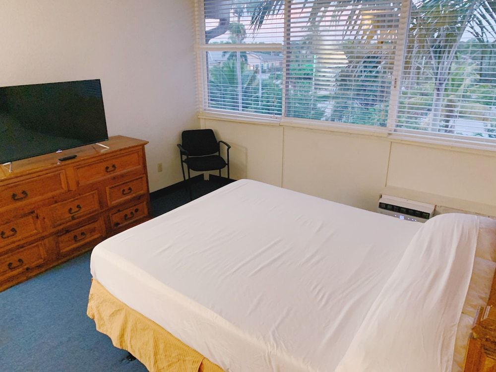 Deluxe Room, 1 King Bed