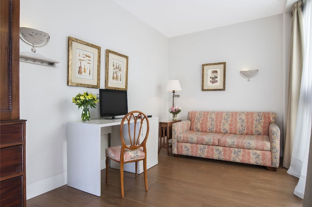 undefined Hotel Amadeus Sevilla 10