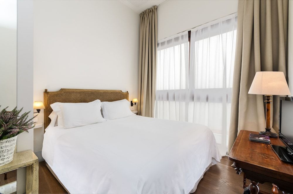 Hotel Amadeus Sevilla Standard Double Room 5