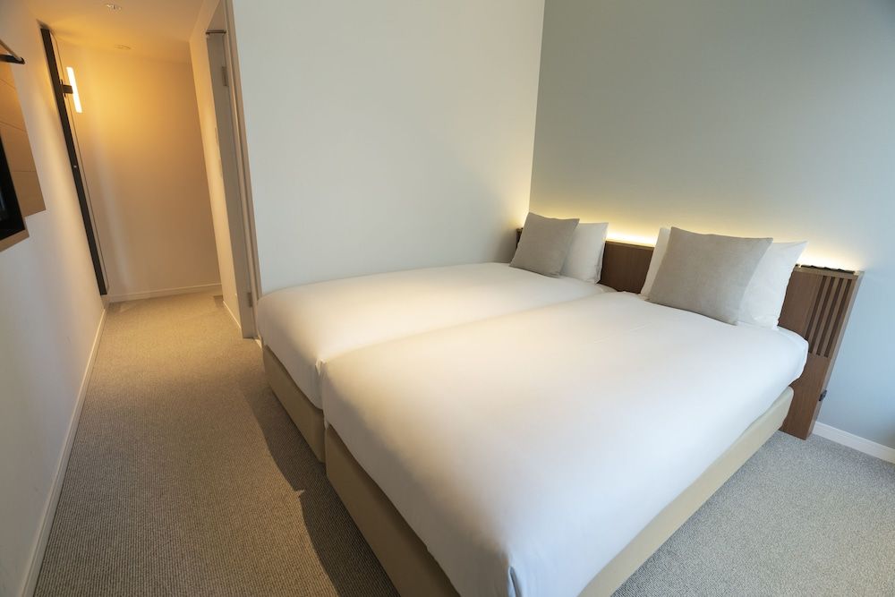 Hollywood Twin Room