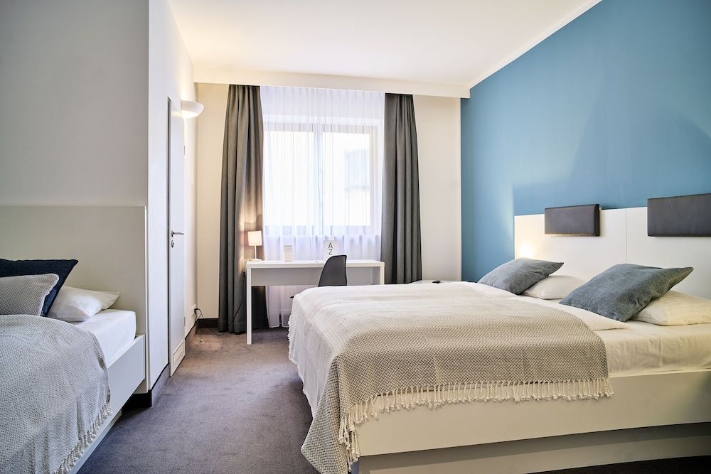 Triple Room, Courtyard