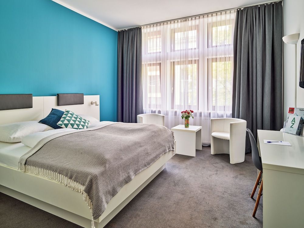 Brunnenhof City Center Standard Double Room 3