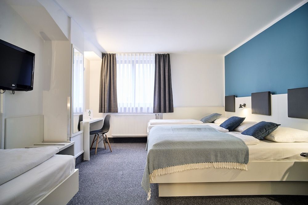 Quadruple Room, Courtyard