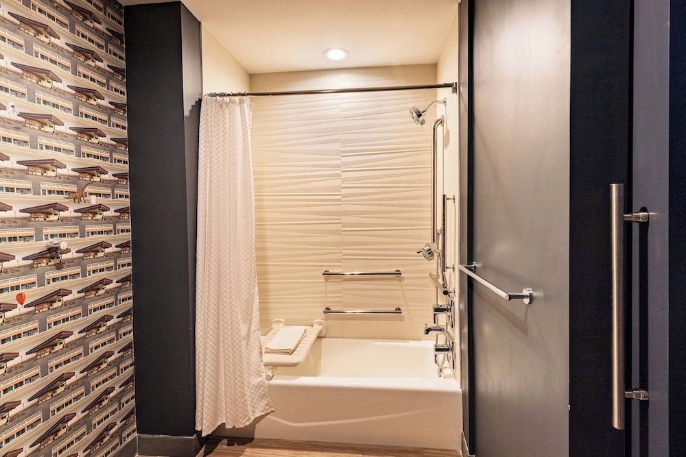 undefined Aloft Savannah Downtown Historic District 10