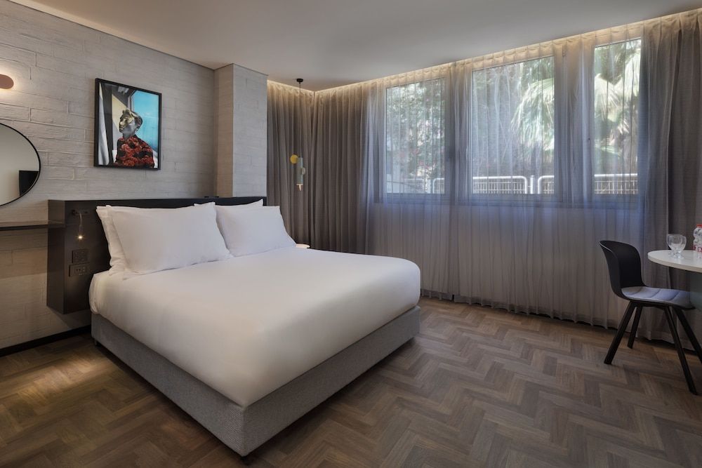The Muse Boutique Hotel Tel Aviv Deluxe Room 5