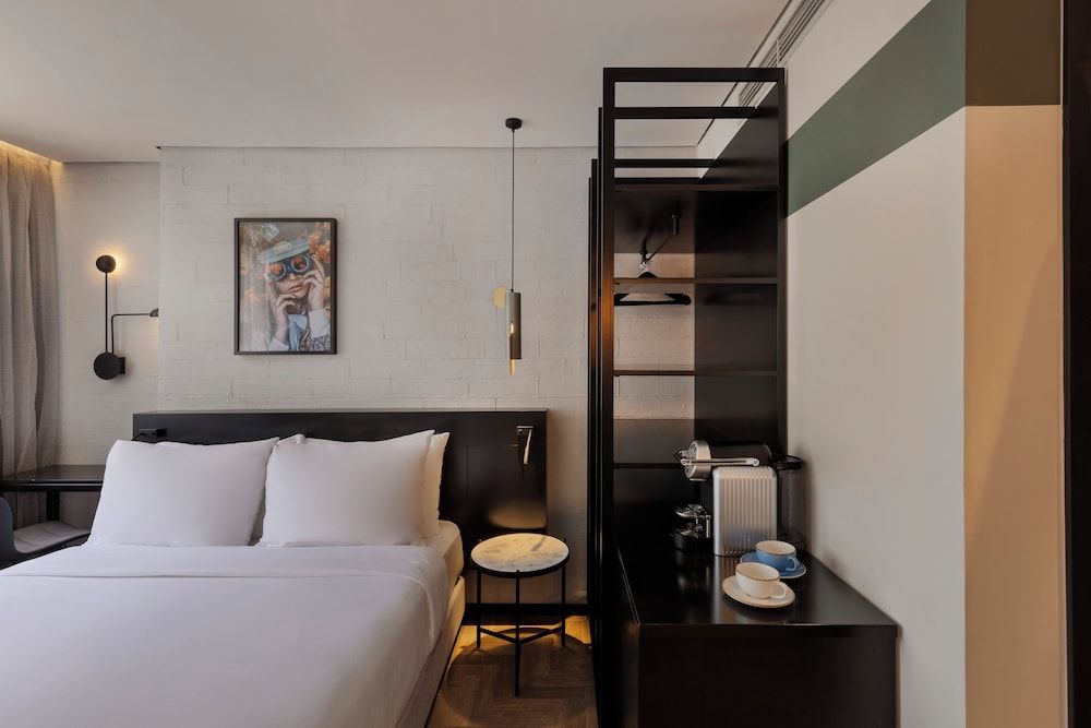 The Muse Boutique Hotel Tel Aviv Deluxe Room 9