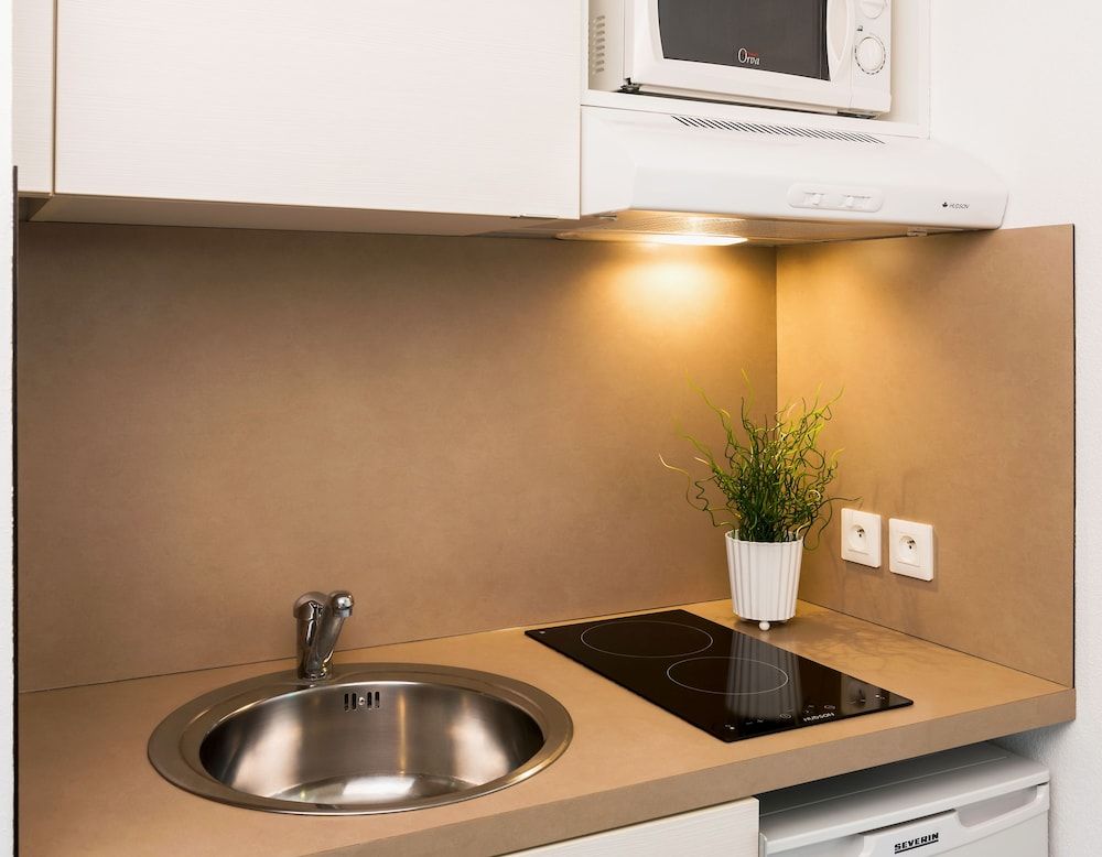 Ténéo Apparthotel Bordeaux Merignac - Aeroport Studio, 2 Twin Beds 4