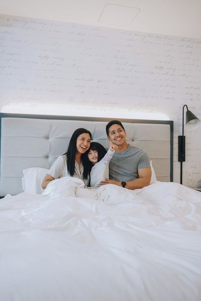 Room, 1 King Bed (High Floor)