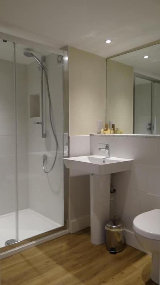 The Colesbourne Inn Double Room, Ensuite 5