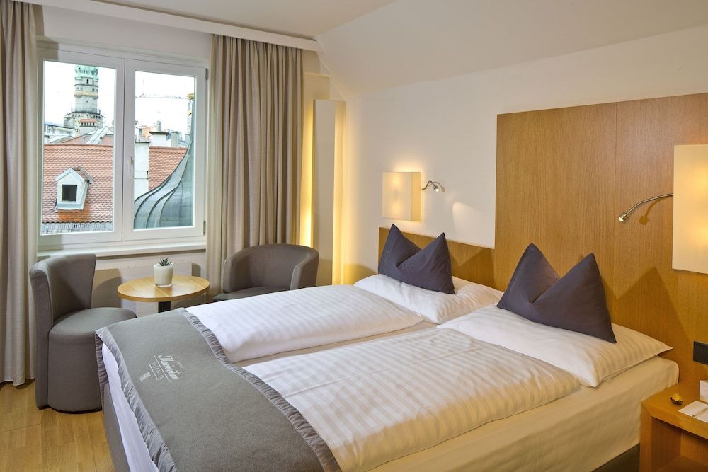 undefined Hotel Maximilian Stadthaus Penz 3
