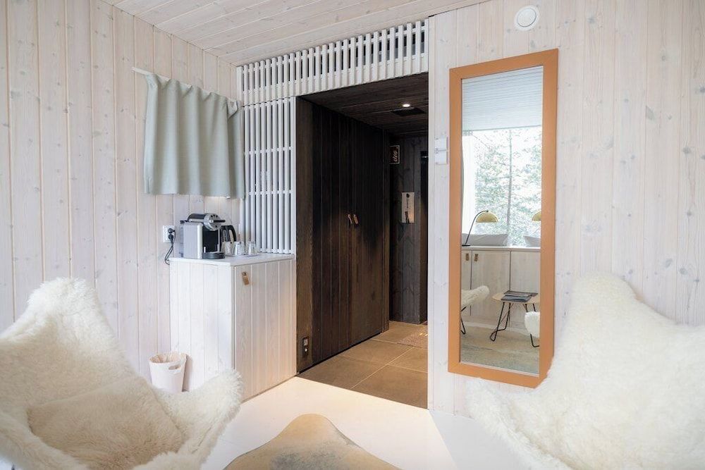 Arctic Treehouse Suite Double