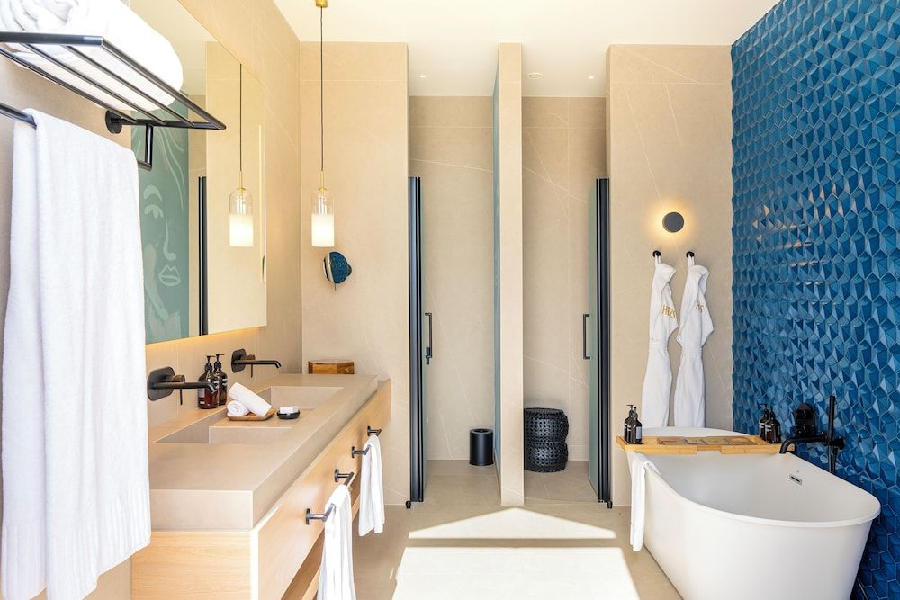 Suite, 1 King Bed, Terrace (Almenara)