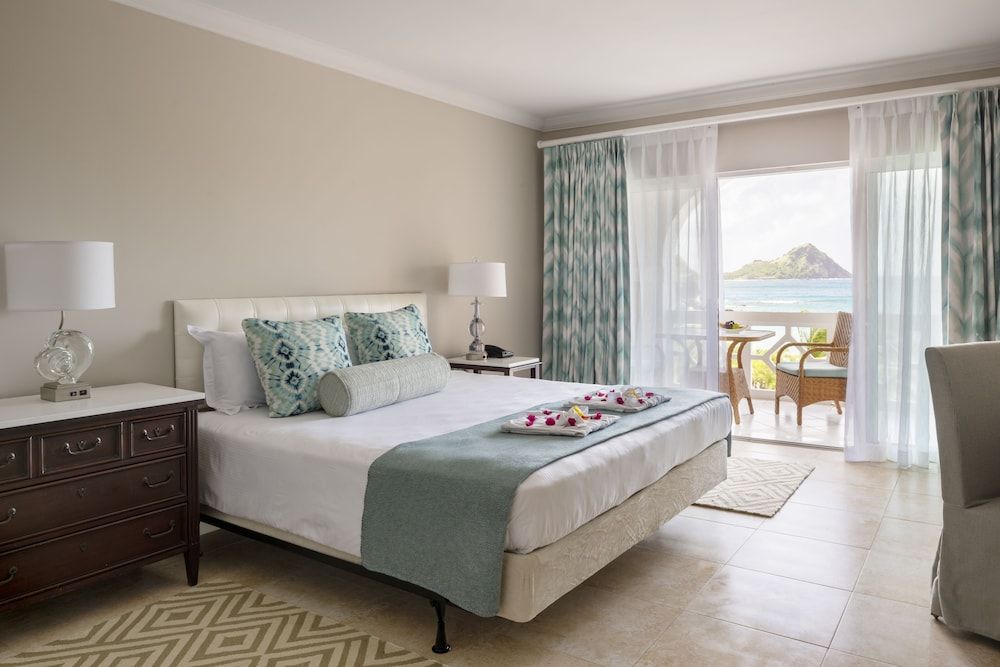 Luxury Room, 1 King Bed, Ocean View