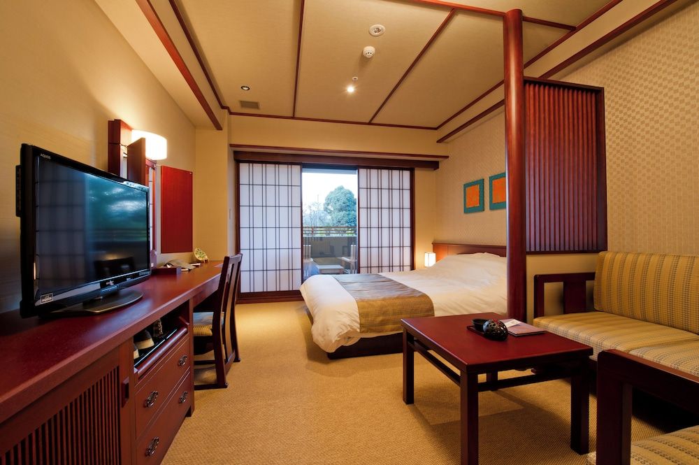 undefined Kadensho, Arashiyama Onsen, Kyoto - Kyoritsu Resort 3