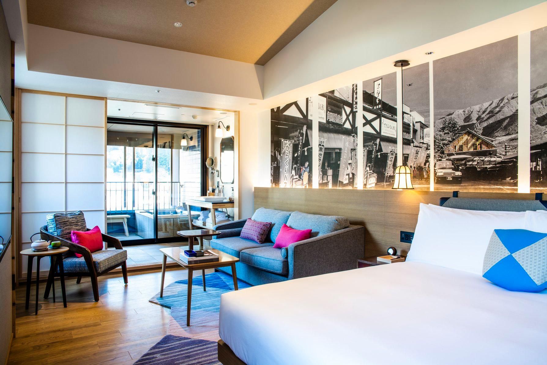 1 King Premium River View Private Hot Spring