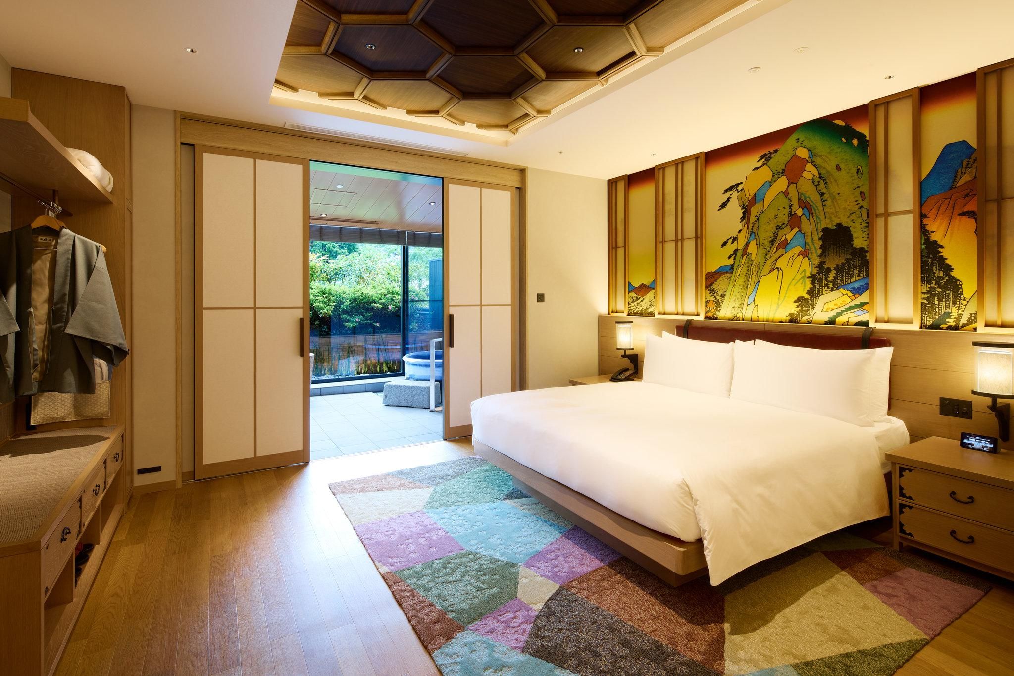 1 King Suite Private Hot Spring