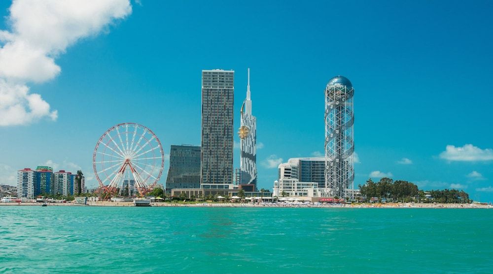 undefined Le Méridien Batumi 9