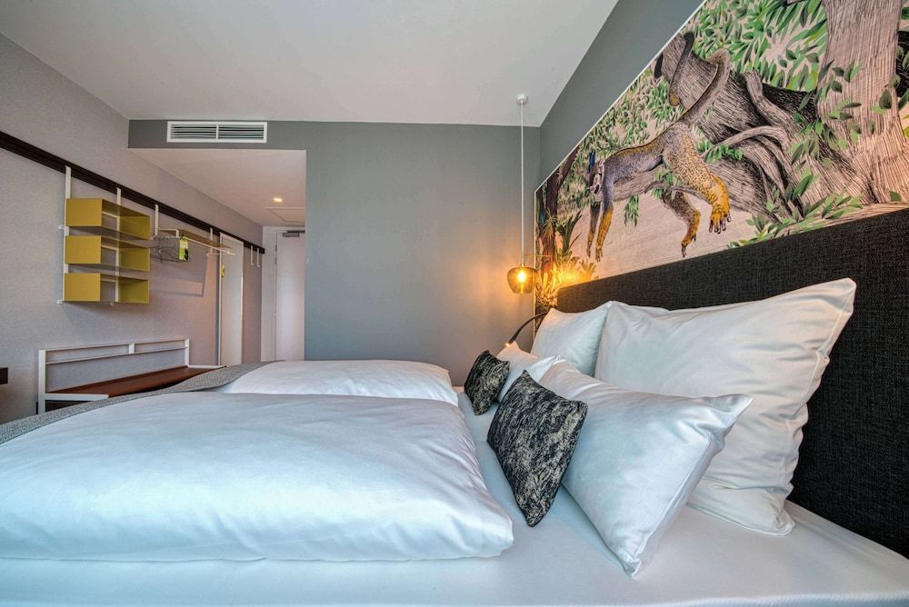 Vienna House Easy by Wyndham Amsterdam Airport Standard Room, 1 Double Bed 12