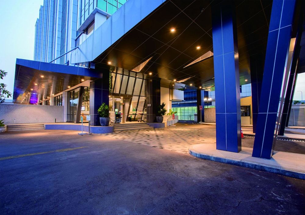 undefined THE 1O1 Jakarta Airport CBC 5