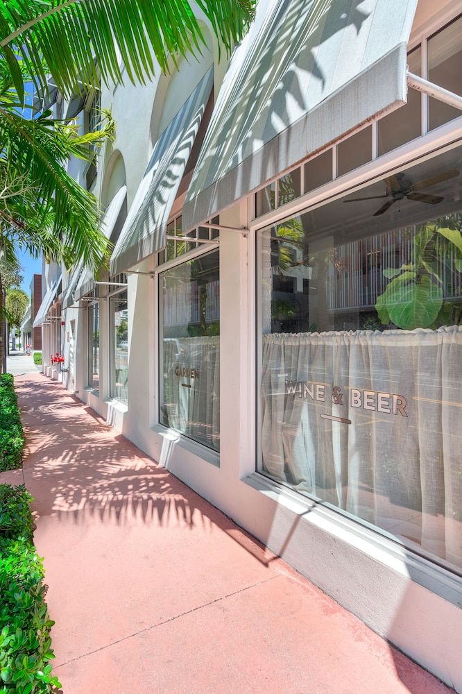 undefined The Variety by LuxUrban