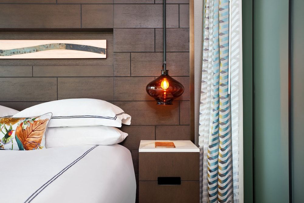 Room, 2 Queen Beds, City View