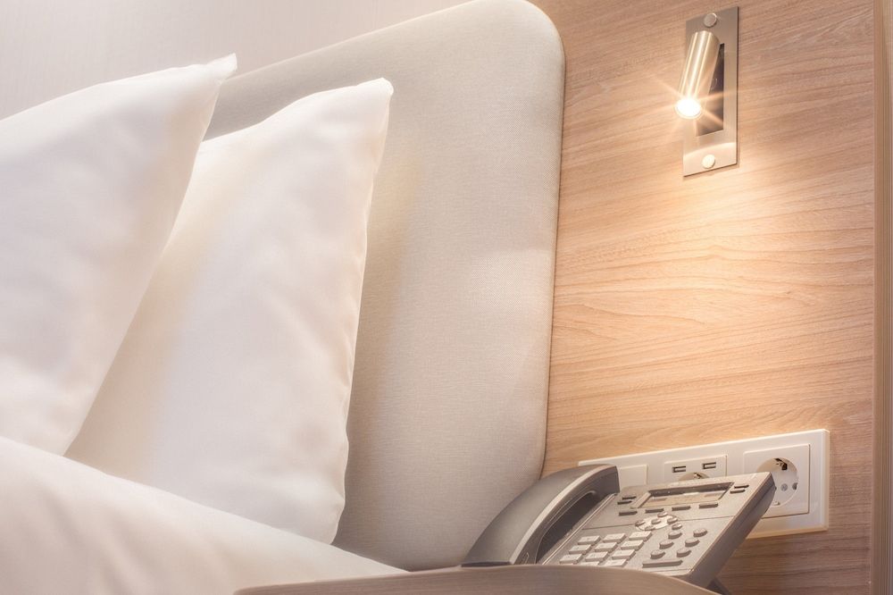 Standard Room, 1 Queen Bed, Accessible Bathtub