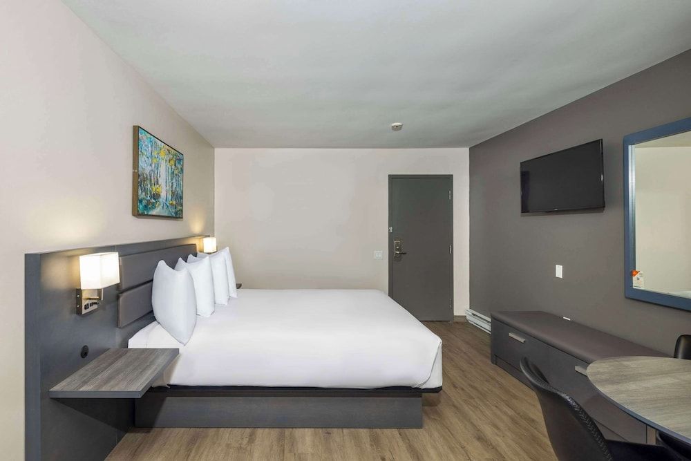 Superior Suite (two queen beds)