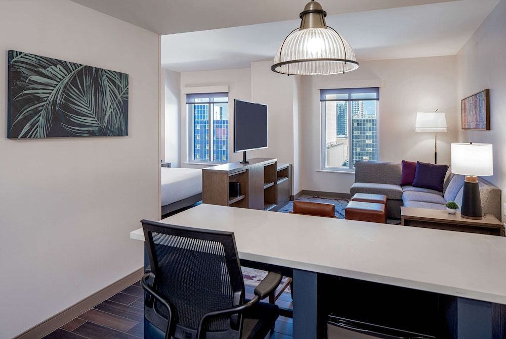 Studio Suite, 1 King Bed with Sofa bed, Kitchen
