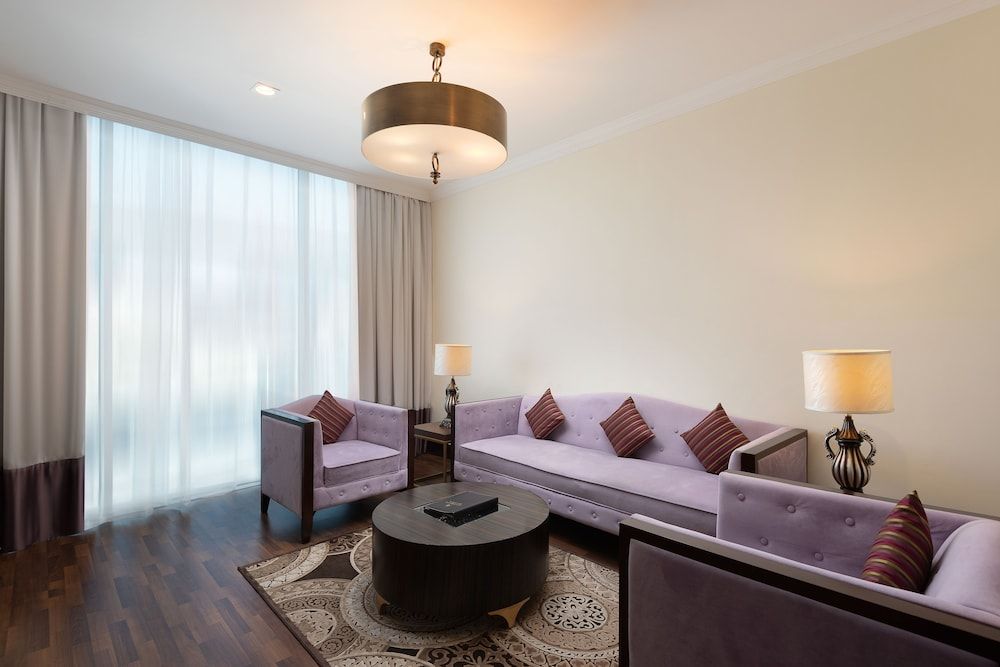 undefined Landmark Premier Hotel 7