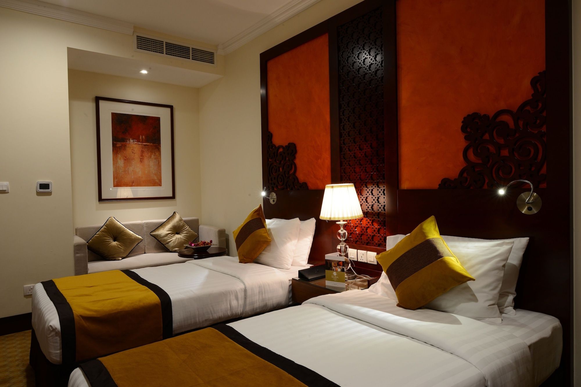 Landmark Premier Hotel STANDARD TWIN ROOM 2
